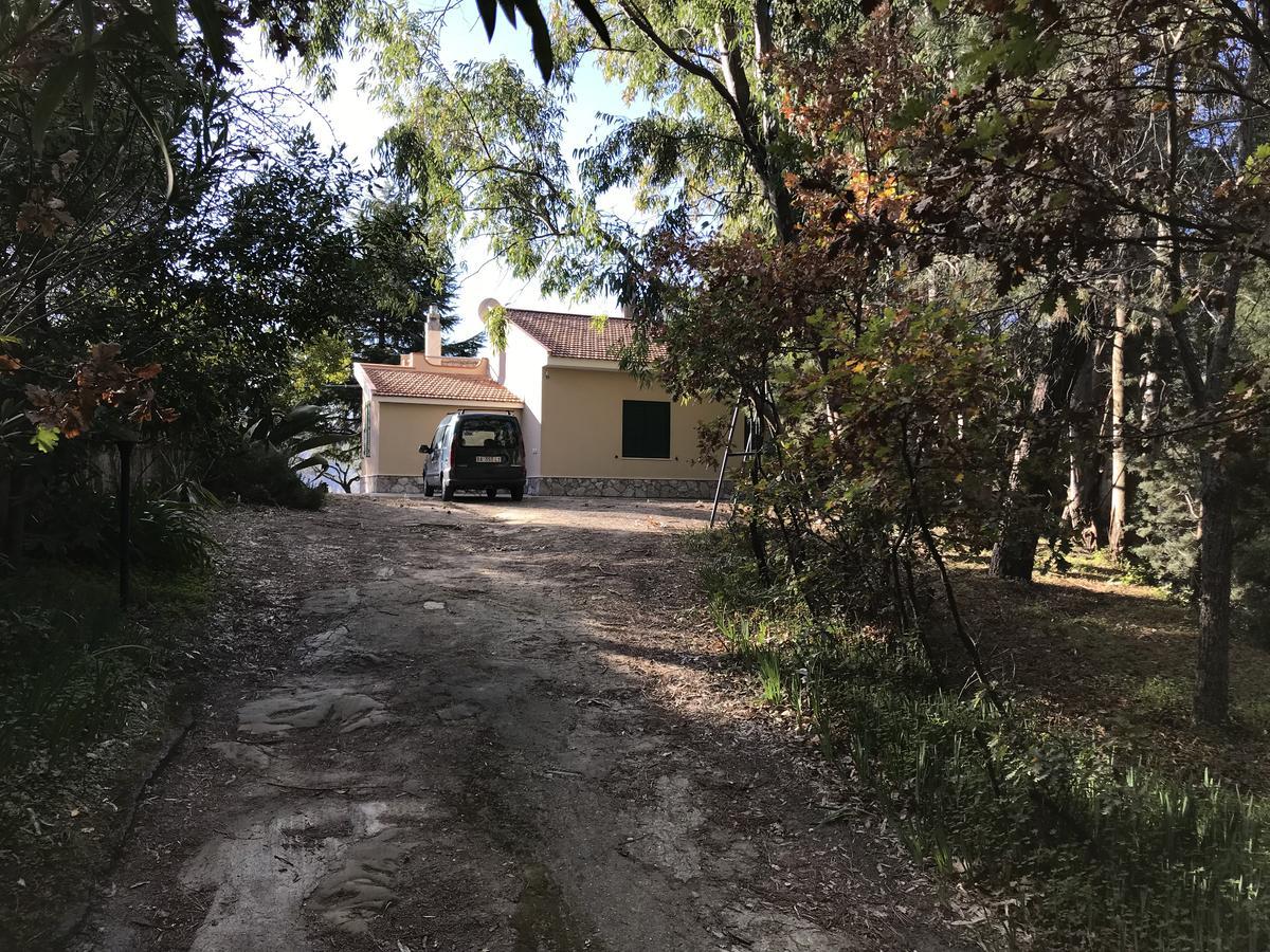 Villa Uliveto Франкавилла-ди-Сицилия Экстерьер фото